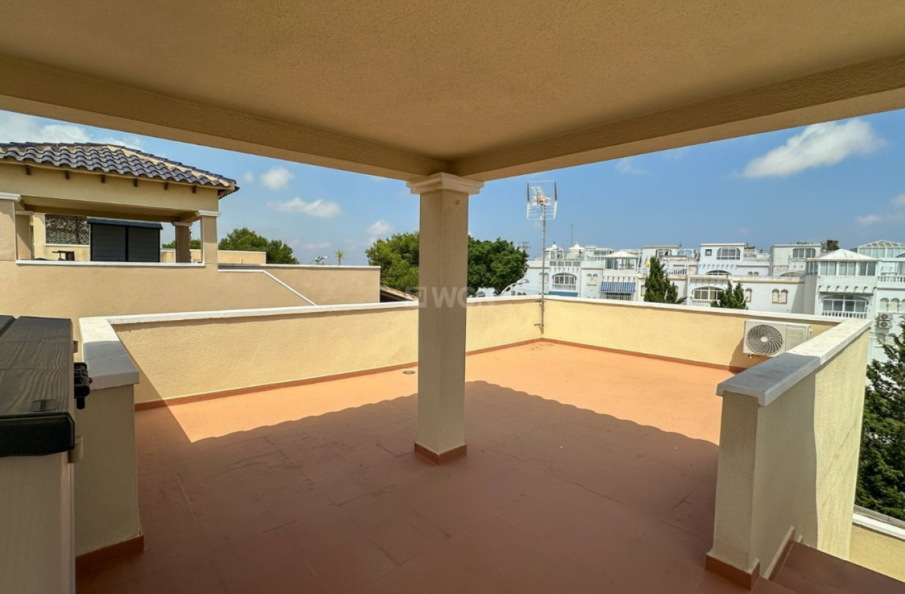 Resale - Villa - Villamartin - Costa Blanca