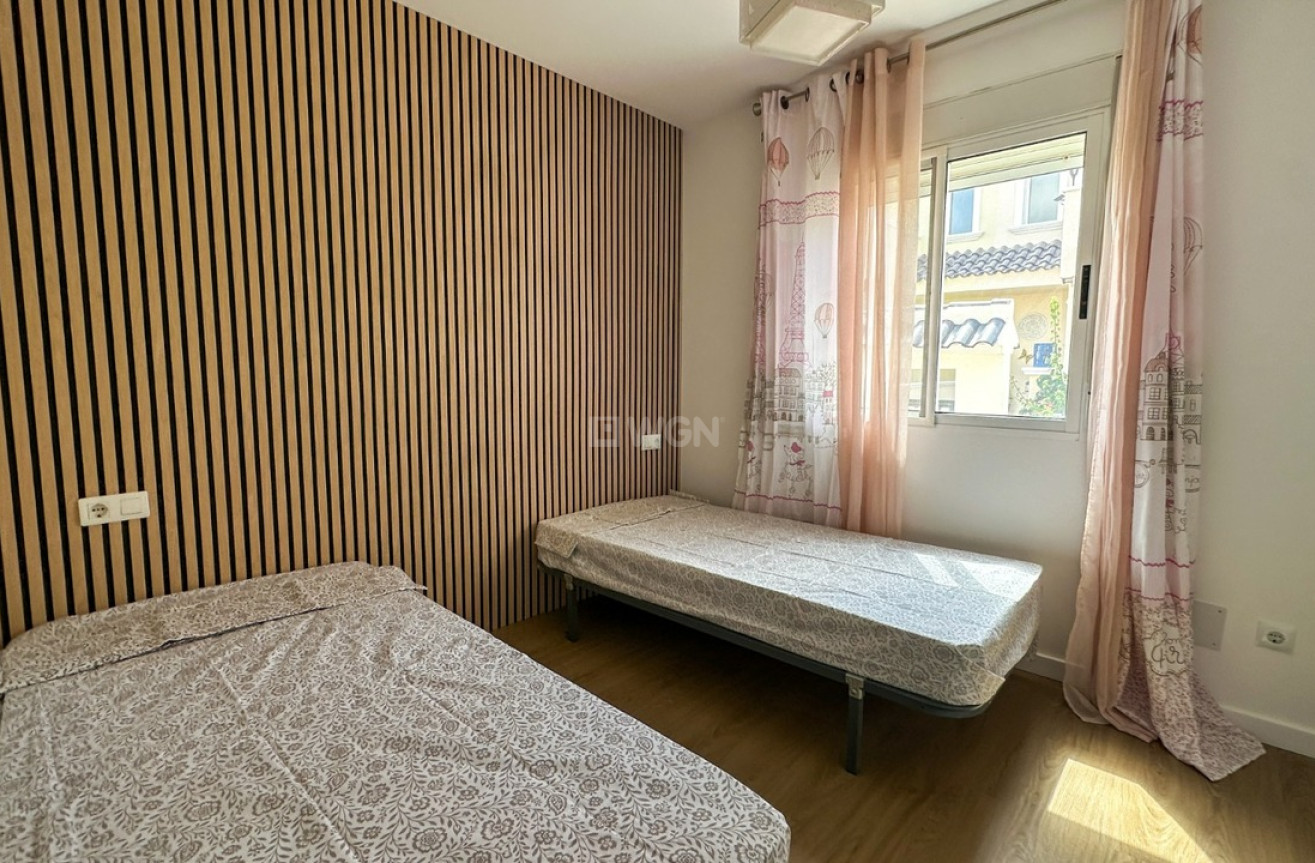 Resale - Villa - Villamartin - Costa Blanca