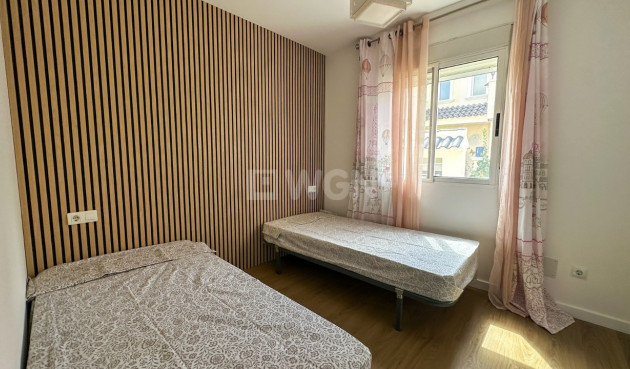 Resale - Villa - Villamartin - Costa Blanca