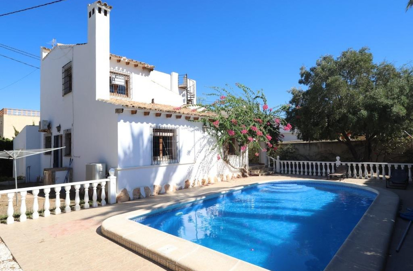 Odsprzedaż - Villa - Orihuela Costa - Costa Blanca