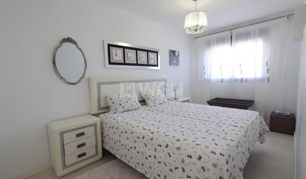Resale - Apartment / flat - Orihuela Costa - Costa Blanca