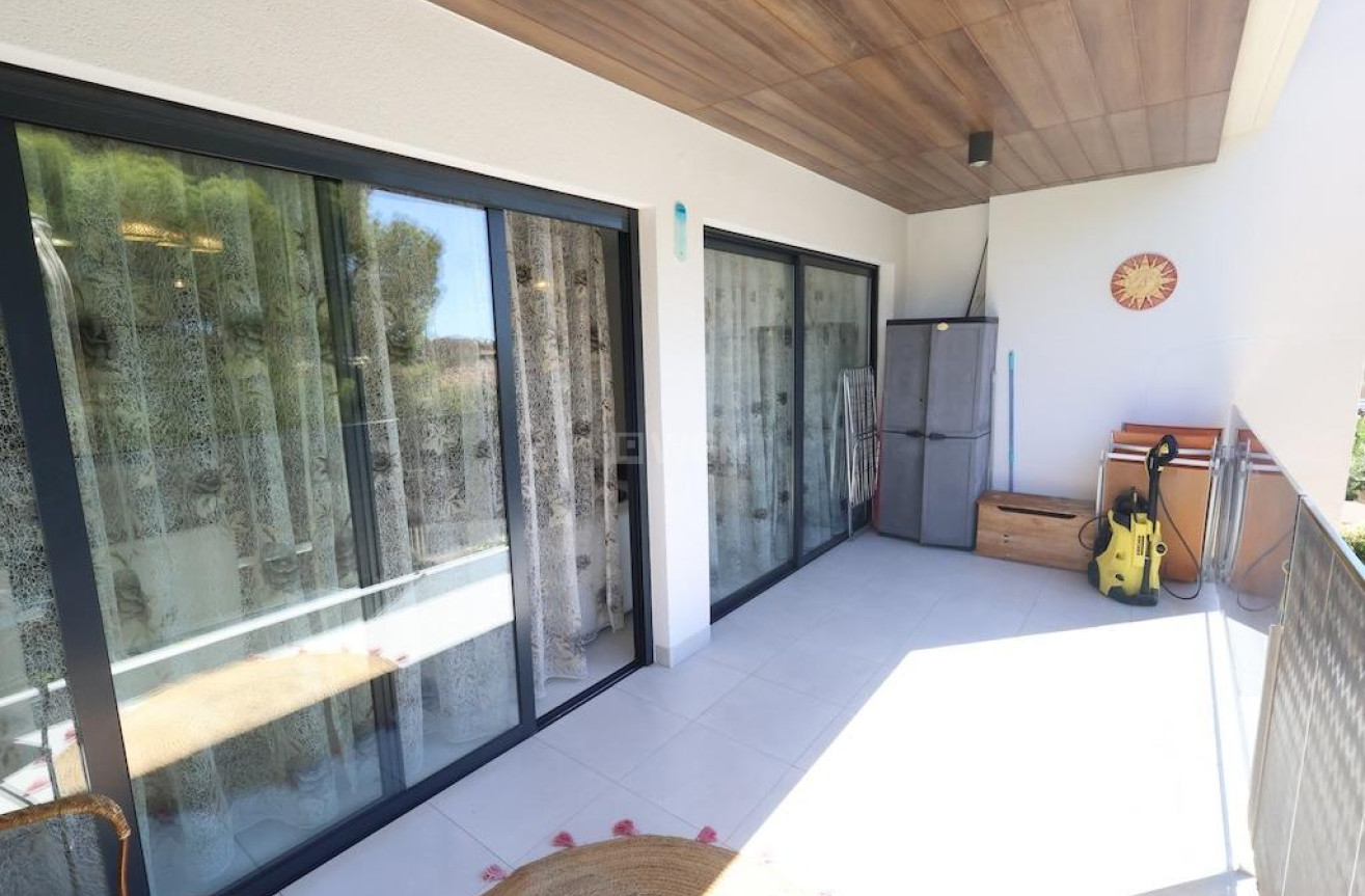 Resale - Apartment / flat - Orihuela Costa - Costa Blanca