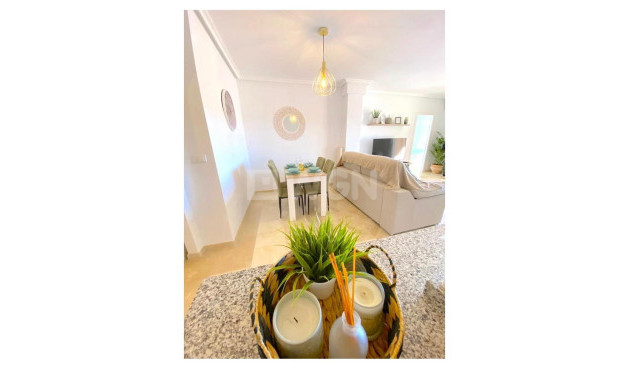 Resale - Apartment / flat - Playa Flamenca - Costa Blanca