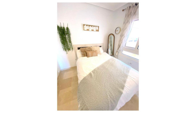 Resale - Apartment / flat - Playa Flamenca - Costa Blanca