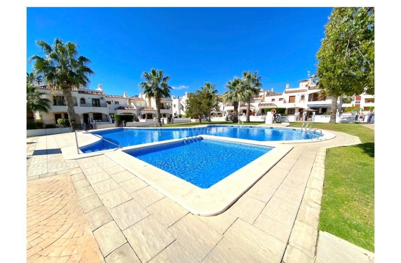 Resale - Apartment / flat - Playa Flamenca - Costa Blanca