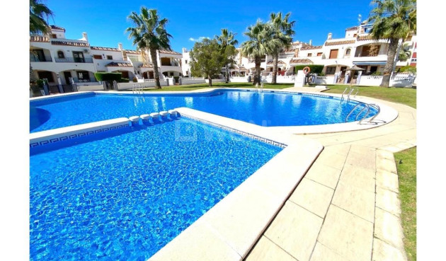 Resale - Apartment / flat - Playa Flamenca - Costa Blanca