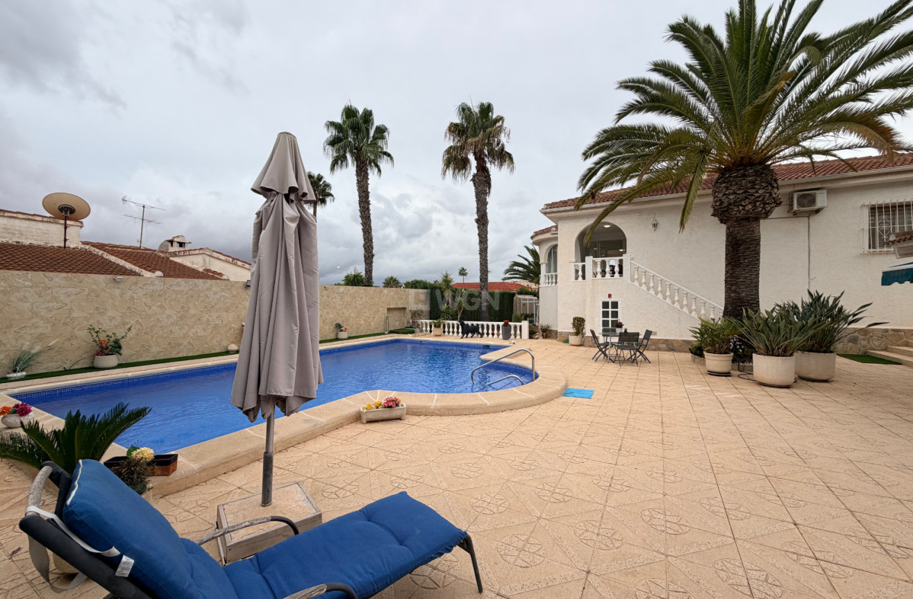 Odsprzedaż - Villa - Ciudad Quesada - Costa Blanca