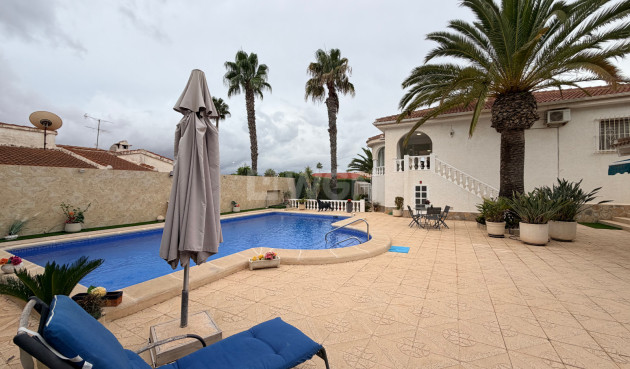 Odsprzedaż - Villa - Ciudad Quesada - Costa Blanca