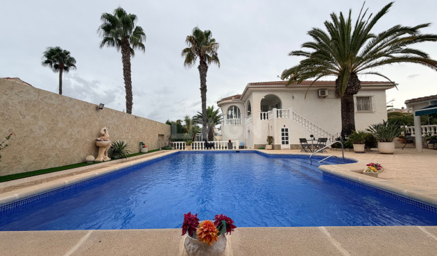 Odsprzedaż - Villa - Ciudad Quesada - Costa Blanca