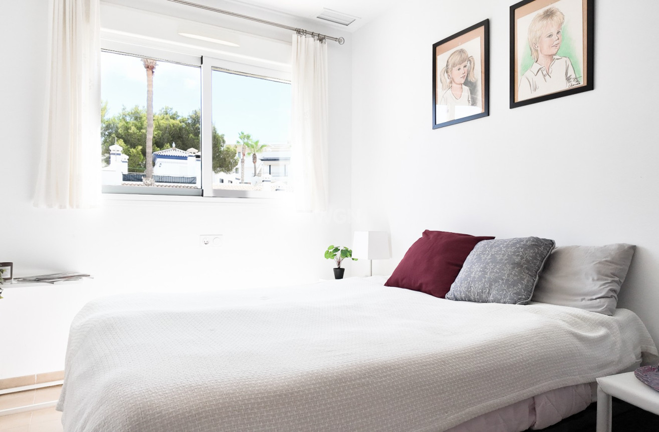 Wiederverkauf - Wohnung - Orihuela Costa - Costa Blanca