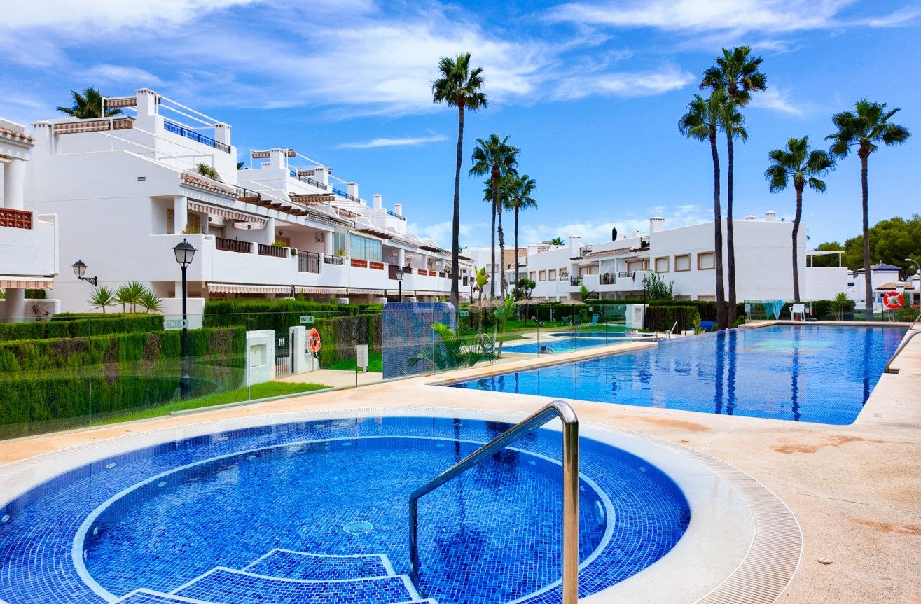 Wiederverkauf - Wohnung - Orihuela Costa - Costa Blanca
