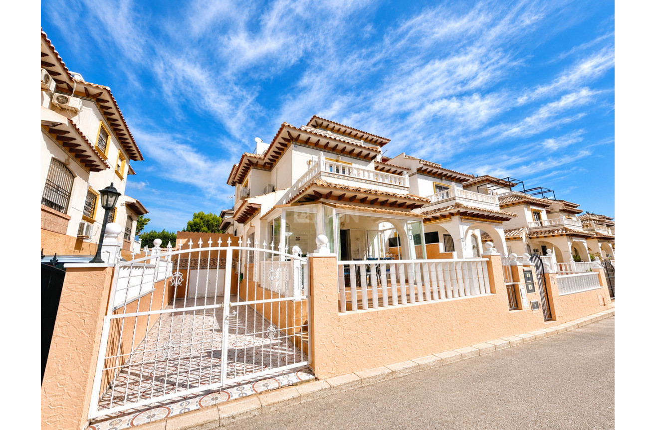Resale - Townhouse - Cabo Roig - Costa Blanca