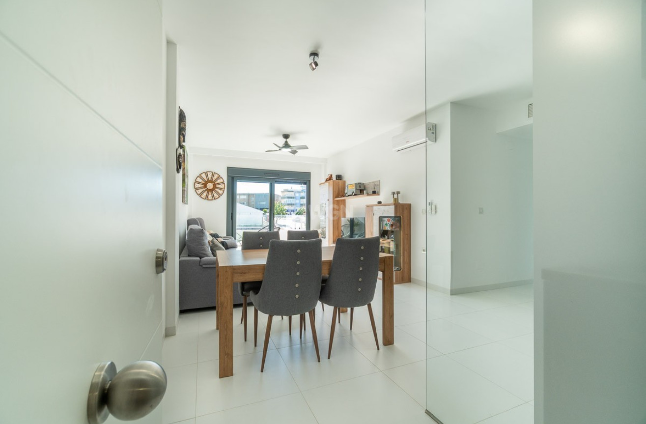 Reventa - Apartamento / piso - San Miguel de Salinas - Inland