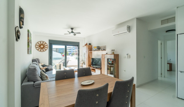 Reventa - Apartamento / piso - San Miguel de Salinas - Inland