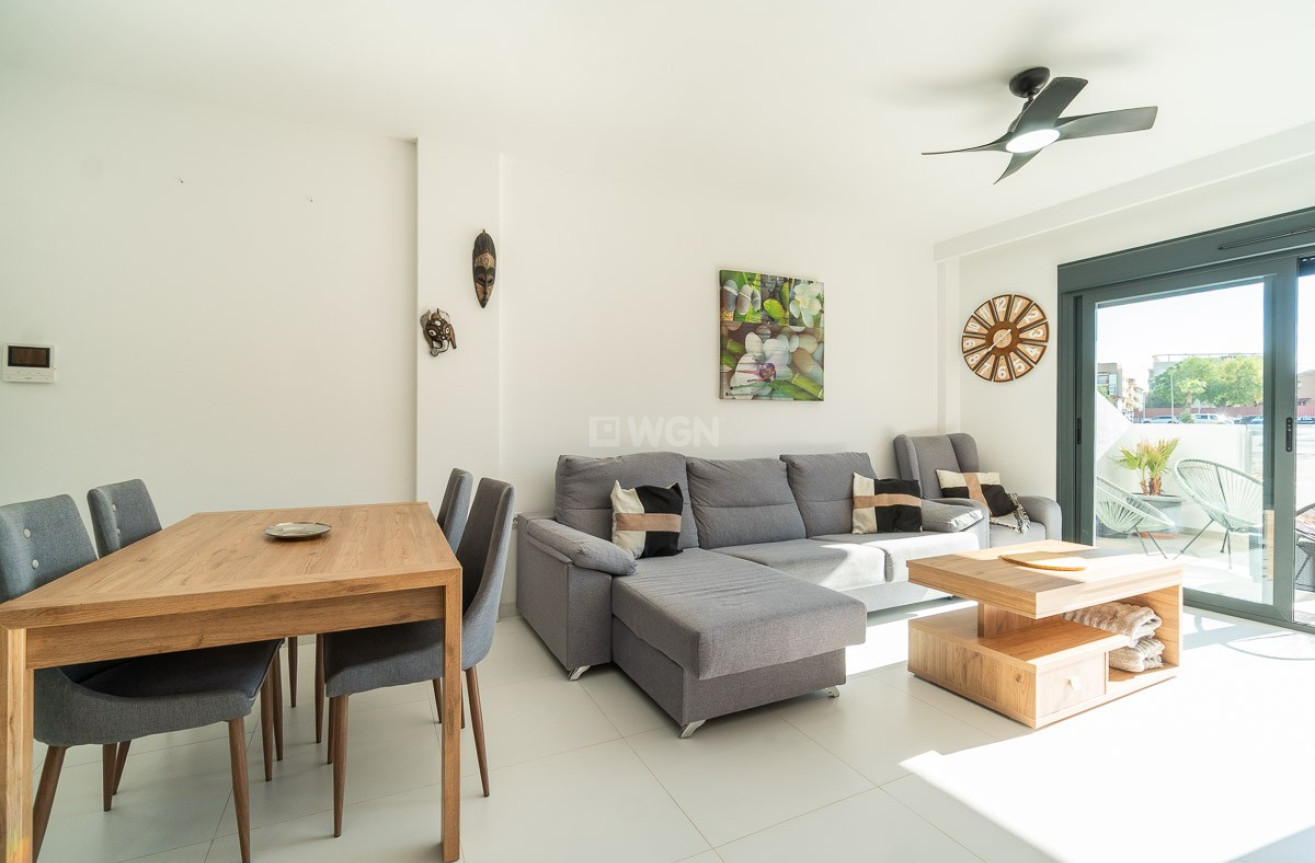 Reventa - Apartamento / piso - San Miguel de Salinas - Inland