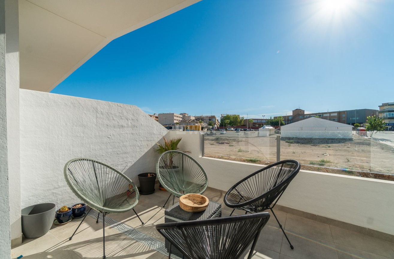 Reventa - Apartamento / piso - San Miguel de Salinas - Inland