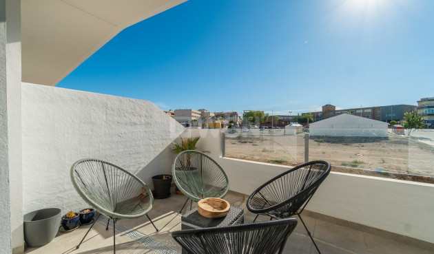 Reventa - Apartamento / piso - San Miguel de Salinas - Inland