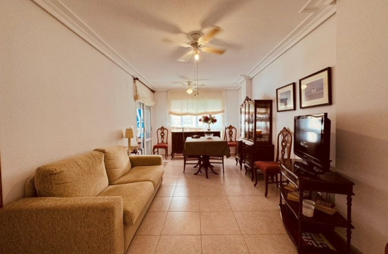 Resale - Apartment / flat - La Mata - Costa Blanca