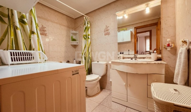 Resale - Apartment / flat - La Mata - Costa Blanca