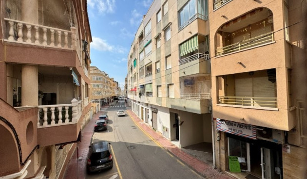 Resale - Apartment / flat - La Mata - Costa Blanca