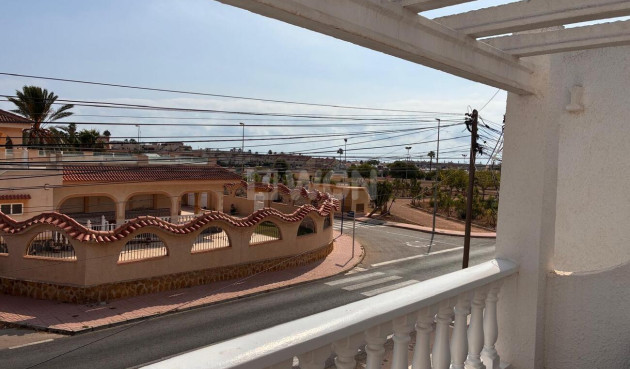 Odsprzedaż - Mieszkanie w bloku - Los Almendros (Orihuela-Costa) - Costa Blanca