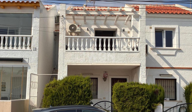 Odsprzedaż - Mieszkanie w bloku - Los Almendros (Orihuela-Costa) - Costa Blanca