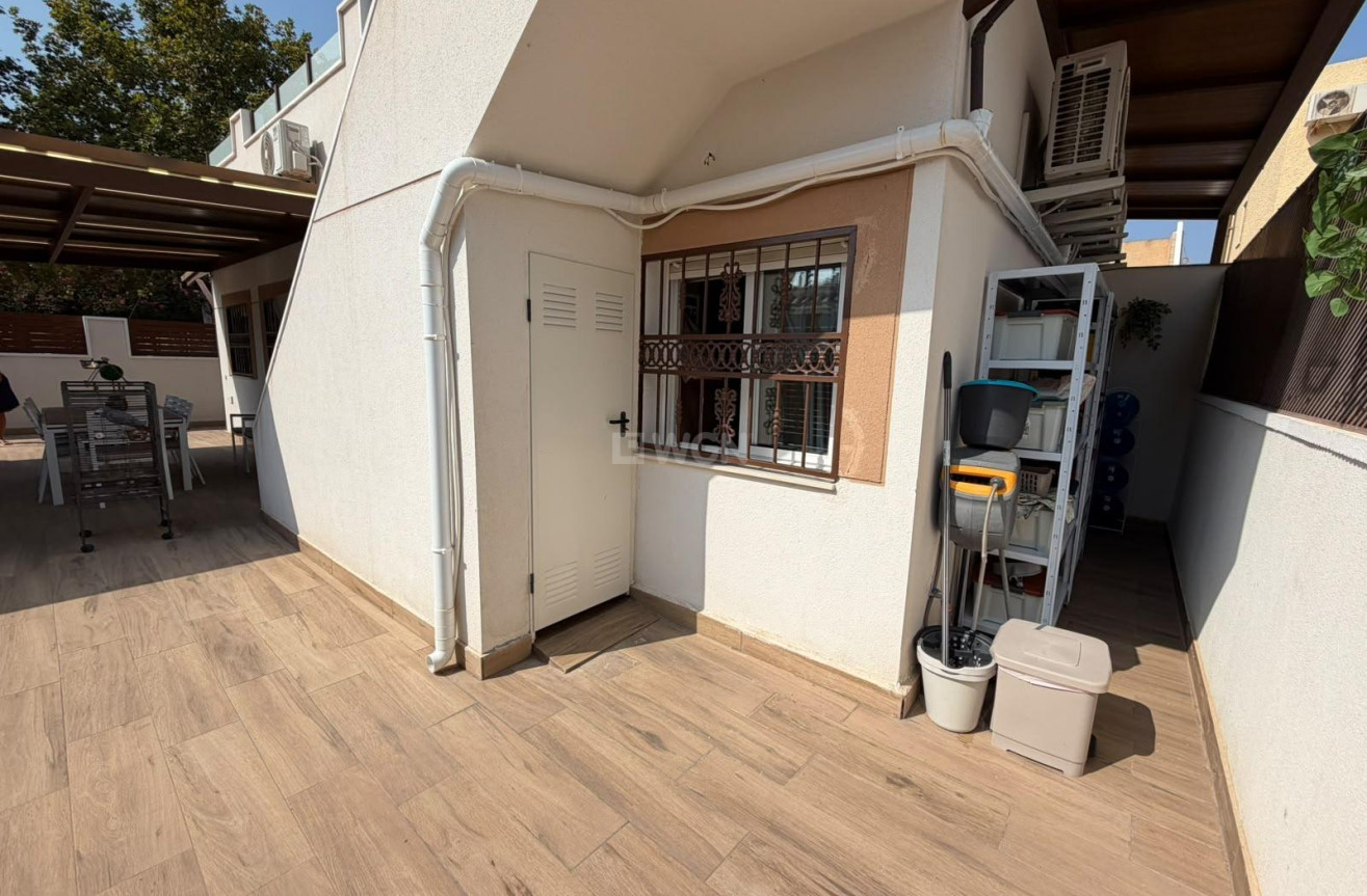 Reventa - Adosado - Torrevieja - Nueva Torrevieja