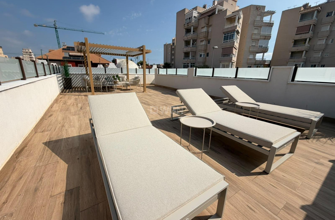 Reventa - Adosado - Torrevieja - Nueva Torrevieja