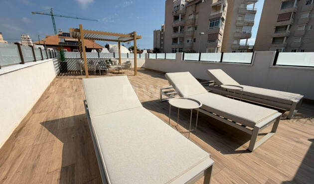 Reventa - Adosado - Torrevieja - Nueva Torrevieja
