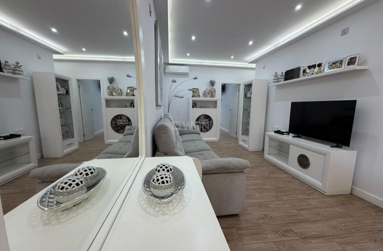 Reventa - Adosado - Torrevieja - Nueva Torrevieja
