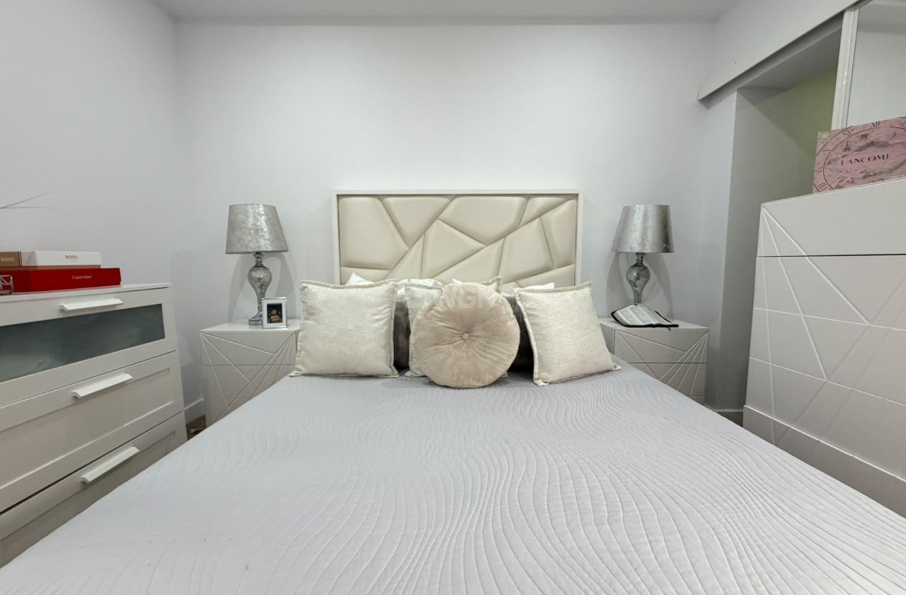 Reventa - Adosado - Torrevieja - Nueva Torrevieja