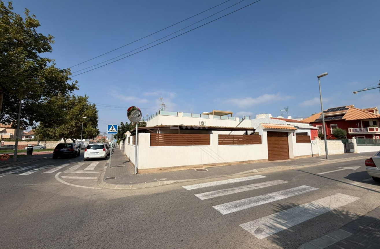 Reventa - Adosado - Torrevieja - Nueva Torrevieja