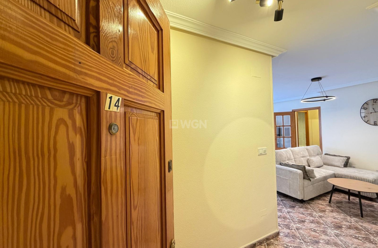 Wiederverkauf - Wohnung - Torrevieja - Centro