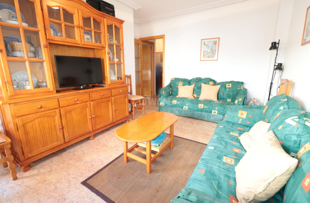 Resale - Apartment / flat - Torrevieja - Acequion