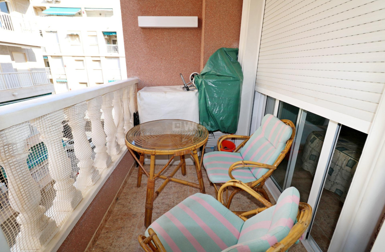 Resale - Apartment / flat - Torrevieja - Acequion
