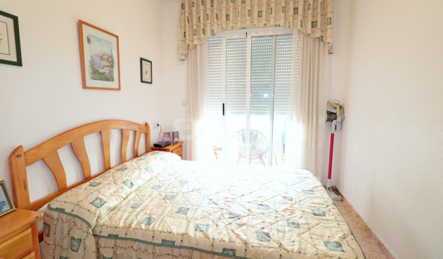 Resale - Apartment / flat - Torrevieja - Acequion