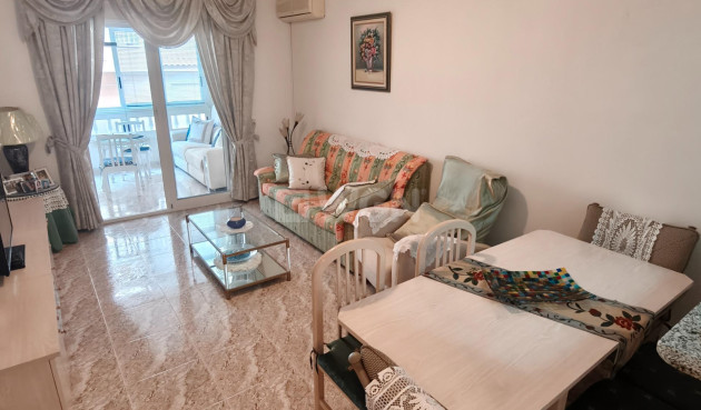 Resale - Apartment / flat - Torrevieja - Playa del Cura