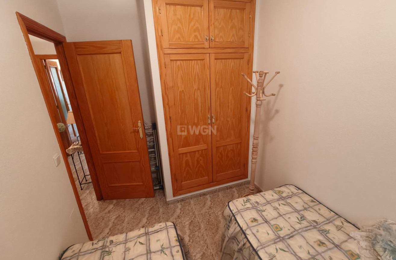 Resale - Apartment / flat - Torrevieja - Playa del Cura