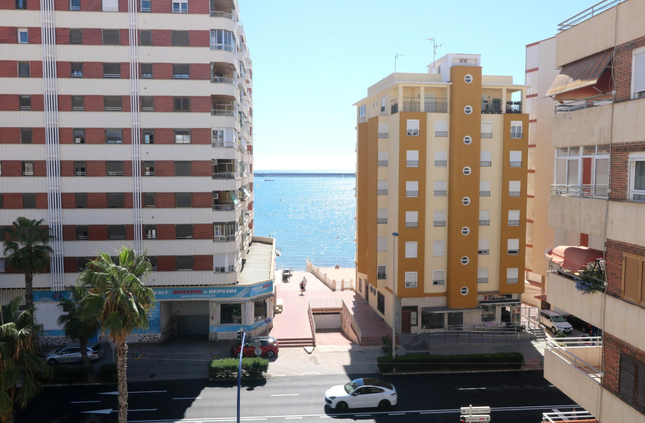 Wiederverkauf - Wohnung - Torrevieja - Acequion
