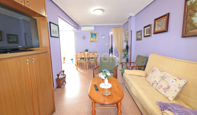 Resale - Apartment / flat - Torrevieja - Acequion