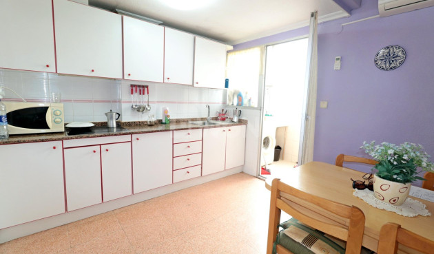 Resale - Apartment / flat - Torrevieja - Acequion