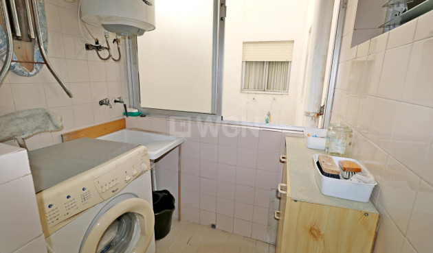 Resale - Apartment / flat - Torrevieja - Acequion