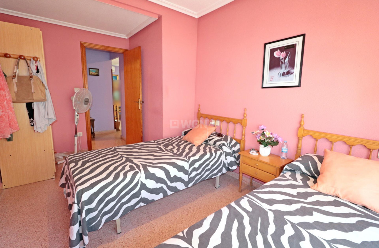 Wiederverkauf - Wohnung - Torrevieja - Acequion