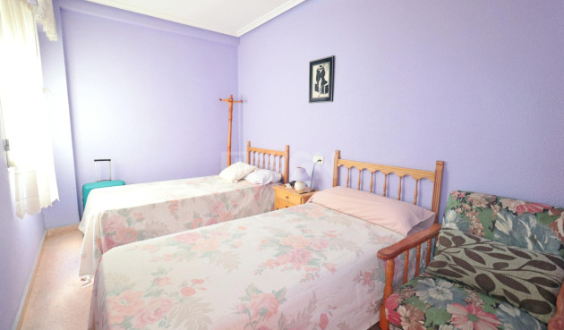 Resale - Apartment / flat - Torrevieja - Acequion