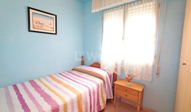 Resale - Apartment / flat - Torrevieja - Acequion
