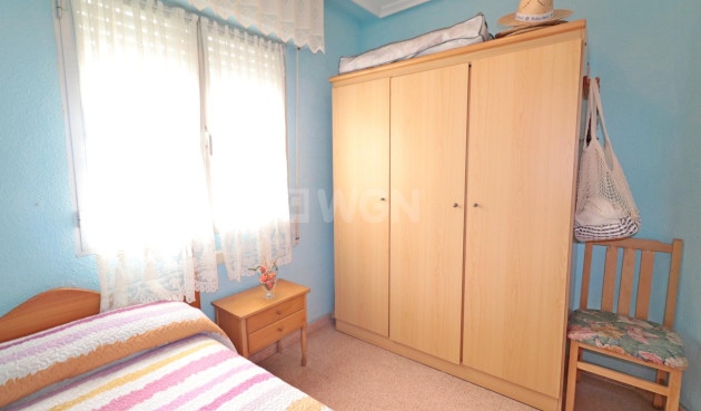Resale - Apartment / flat - Torrevieja - Acequion