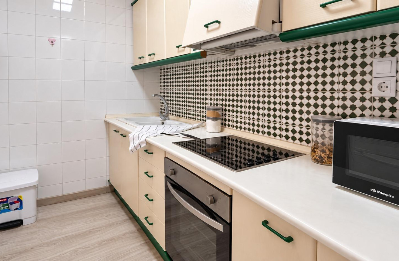 Wiederverkauf - Wohnung - Torrevieja - Playa de los Locos