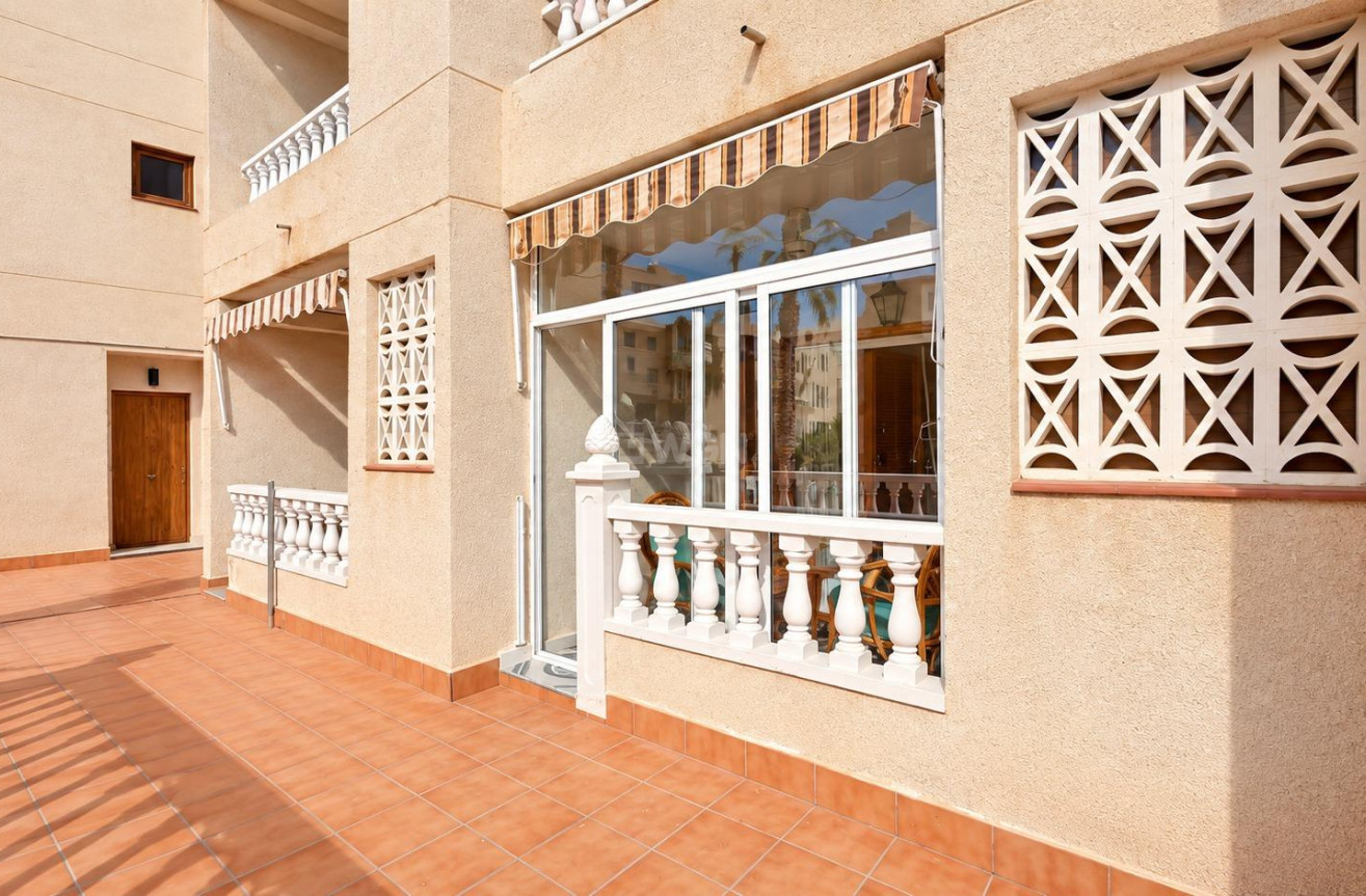Wiederverkauf - Wohnung - Torrevieja - Playa de los Locos