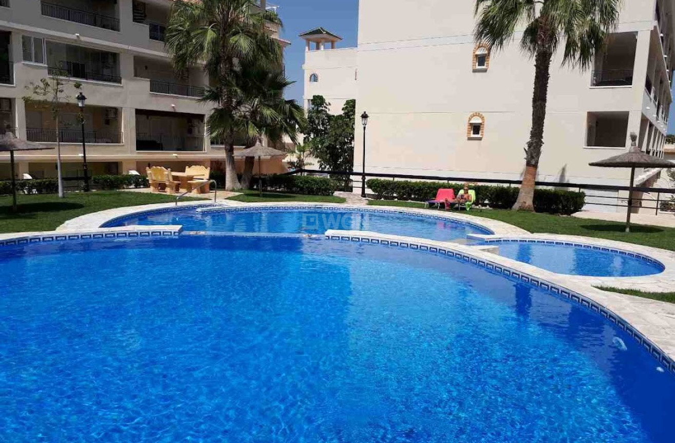 Resale - Apartment / flat - Orihuela Costa - Costa Blanca
