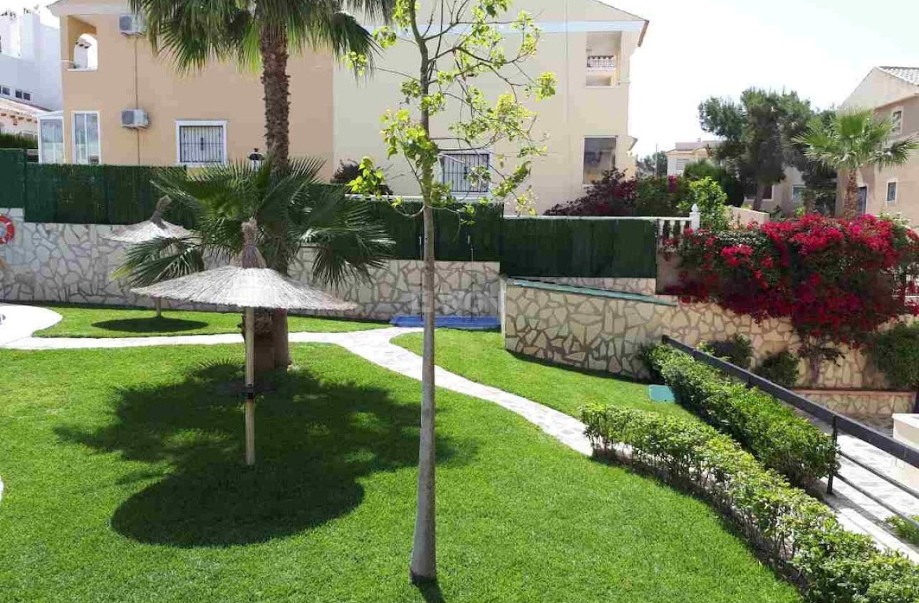 Resale - Apartment / flat - Orihuela Costa - Costa Blanca